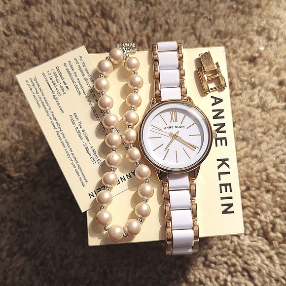 NWT Anne Klein watch and pink faux bracelet - Picture 1 of 6